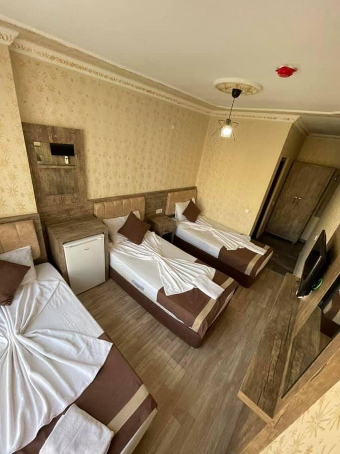 Özgür Hotel Antalya Exterior foto